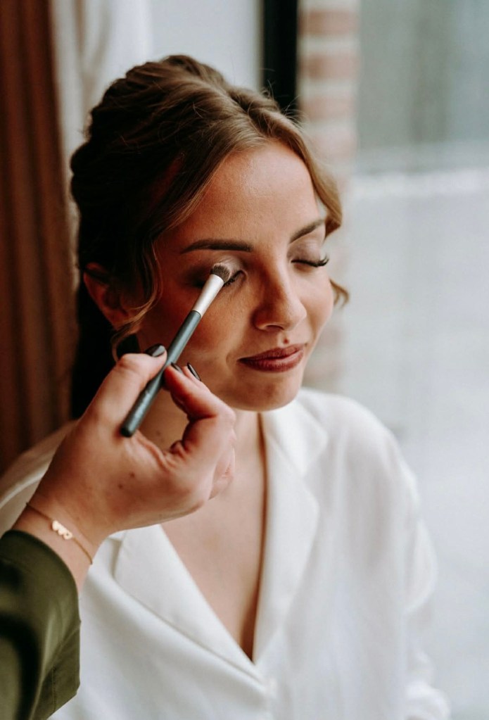 att.ck5cn-rxy8dan9n5iirhlzrtmr6zun6qyubc3zi1__i